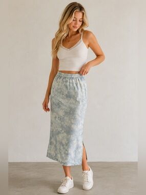 NWT Zara Blue Tie-Dye Back Slit Midi Skirt Size Small